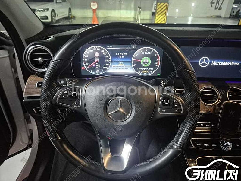 [벤츠]E-클래스 W213 E300 4MATIC 익스클...--9