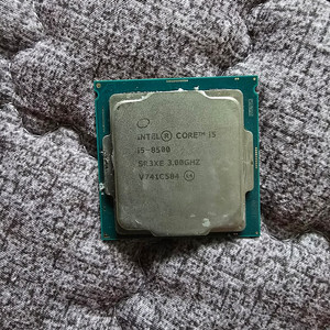 I5 8500 cpu 팝니다
