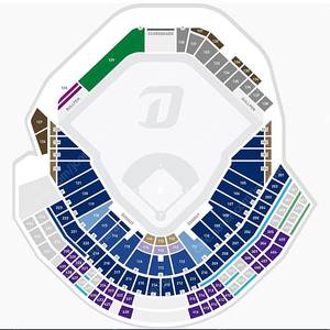 8/8 NC 다이노스 vs 기아 타이거즈 3루 미니테이블석
