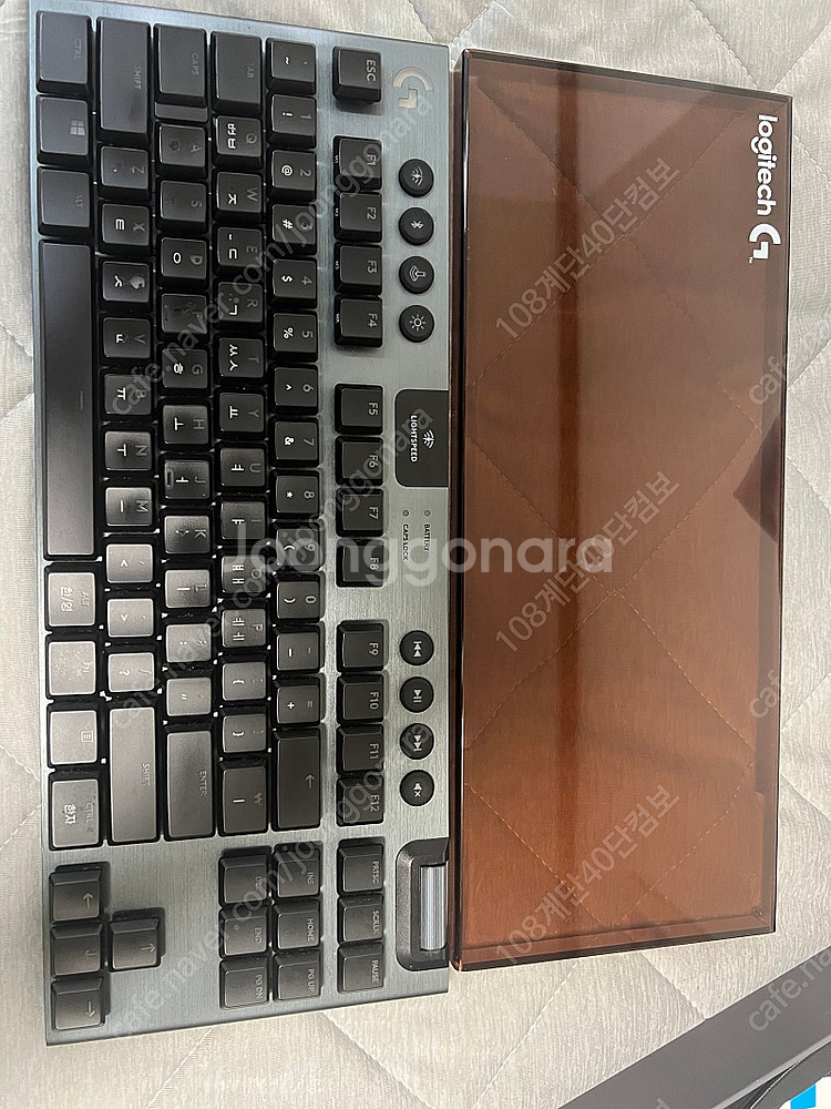 로지텍 g913 tkl 게이밍키보드+전용 아크릴루프--1