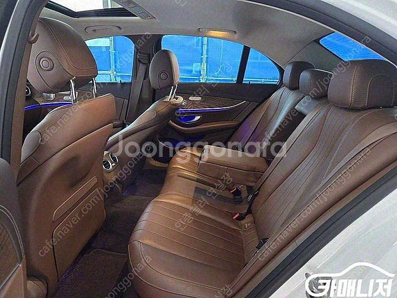[벤츠]E-클래스 W213 E300 4MATIC 익스클...--6
