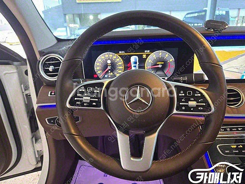 [벤츠]E-클래스 W213 E300 4MATIC 익스클...--7