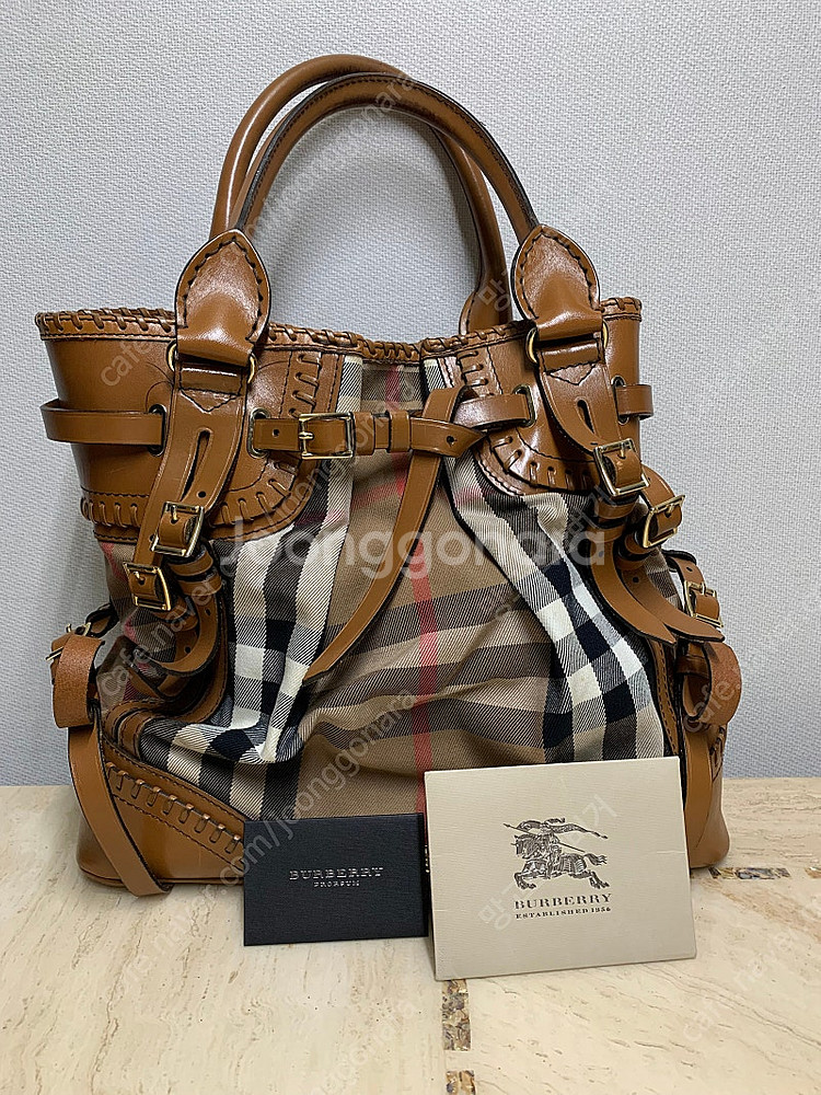 버버리 백(정품)--0