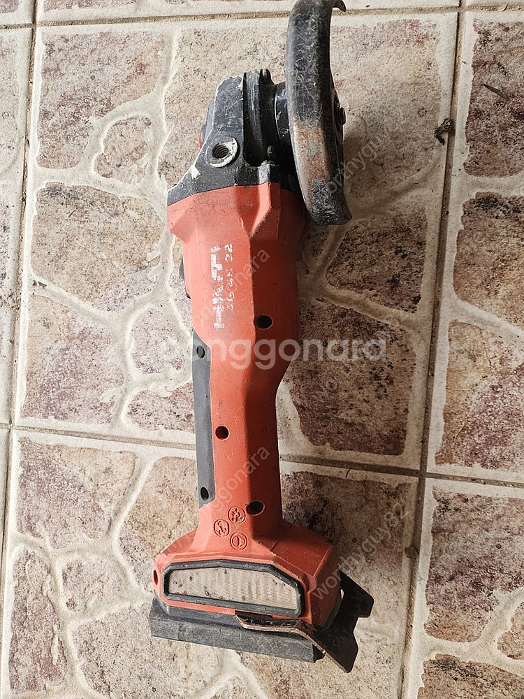 힐티뉴런4인치그라인더 AG 4S-22 팝니다.--1