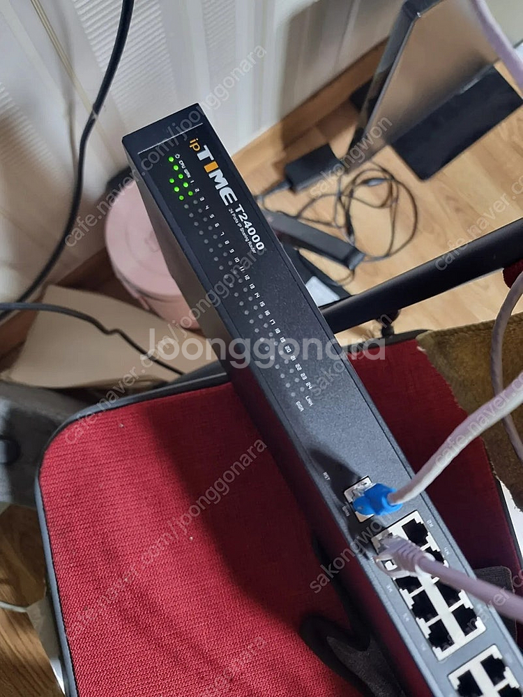 24포트 기가 인터넷 공유기 / T24000--1