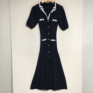 더아이잗 골지 반팔 니트 원피스 F / 랑방 마인 오브제 타임 럭키슈에뜨 산드로 마쥬 오르 시에 시스템