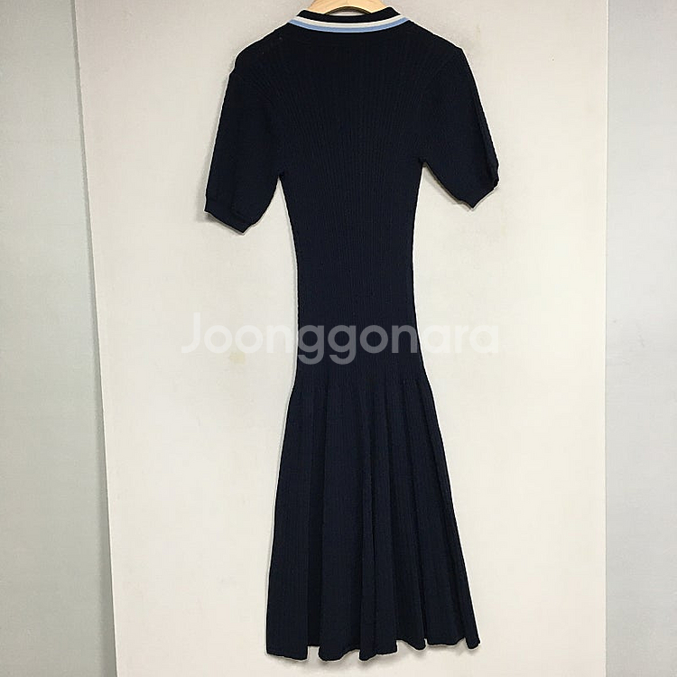 더아이잗 골지 반팔 니트 원피스 F / 랑방 마인 오브제 타임 럭키슈에뜨 산드로 마쥬 오르 시에 시스템--4