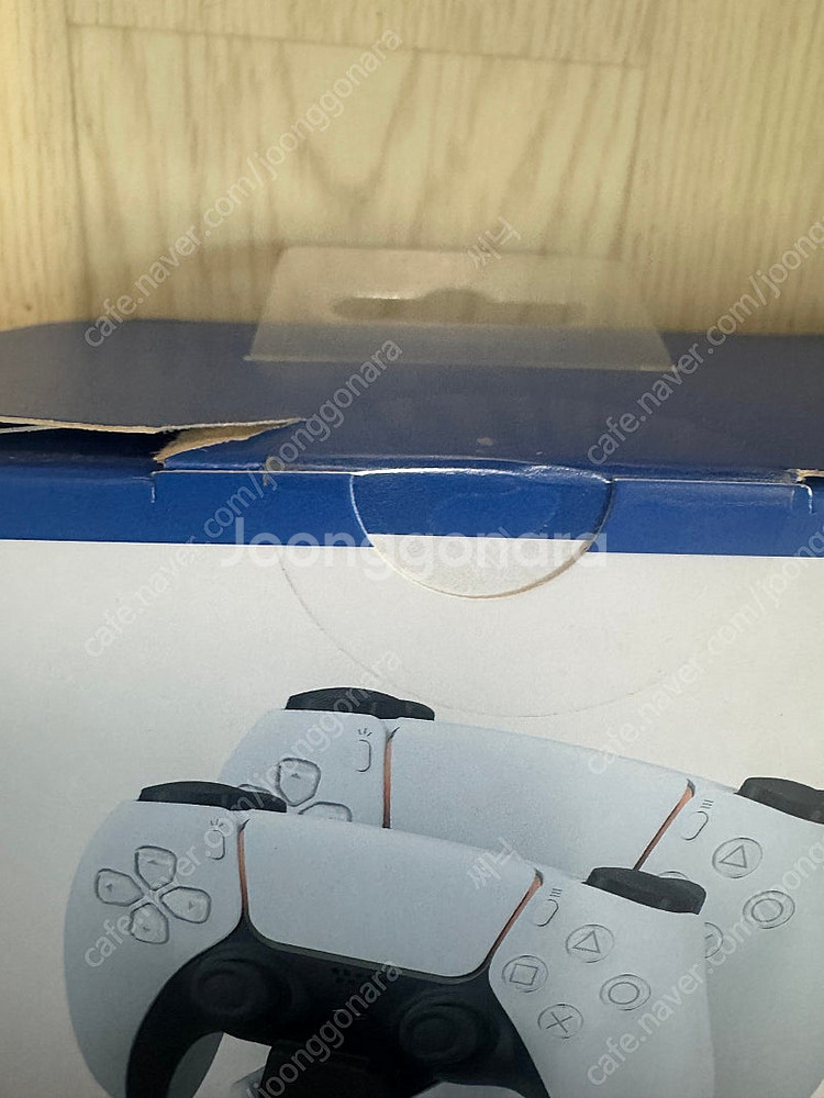 [PS5] 듀얼센스 코스믹레드+ 충전기 새제품--2