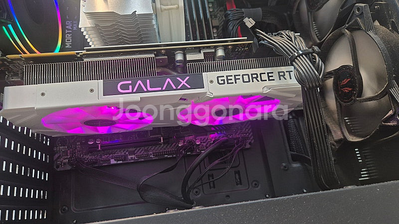 갤럭시 RTX 2070 SUPER 화이트--0