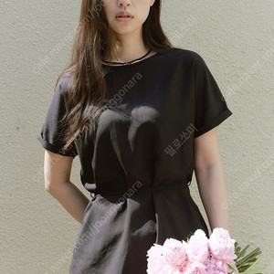 유제 블라우스