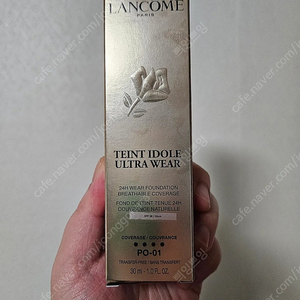 (새제품) 랑콤 뗑이돌 울트라웨어 롱라스팅 파운데이션 PO-01 30ml 팝니다