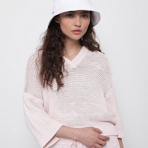 21 SJYP 에스제이와이피 오픈 카라 니트 탑 F / 랑방 마인 오브제 타임 럭키슈에뜨 산드로 마쥬 오르 시에 시스템