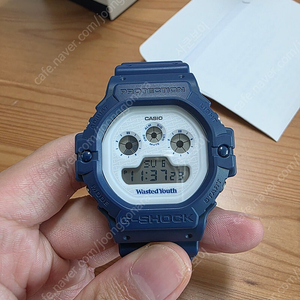 지샥 dw-5900wy 웨이스티드유스 콜라보 모델