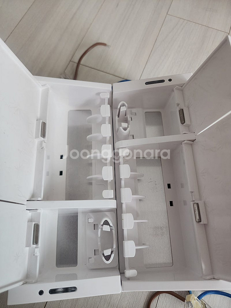 유토렉스 칫솔, 면도기 건조대 수납장빌트인용 2대 일괄...--1