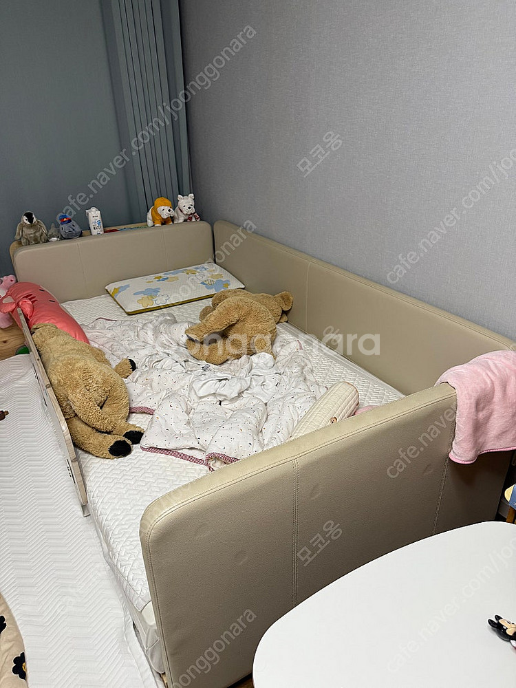 한샘 패밀리침대 프레임 (Q+SS) 퀸+슈퍼싱글--2