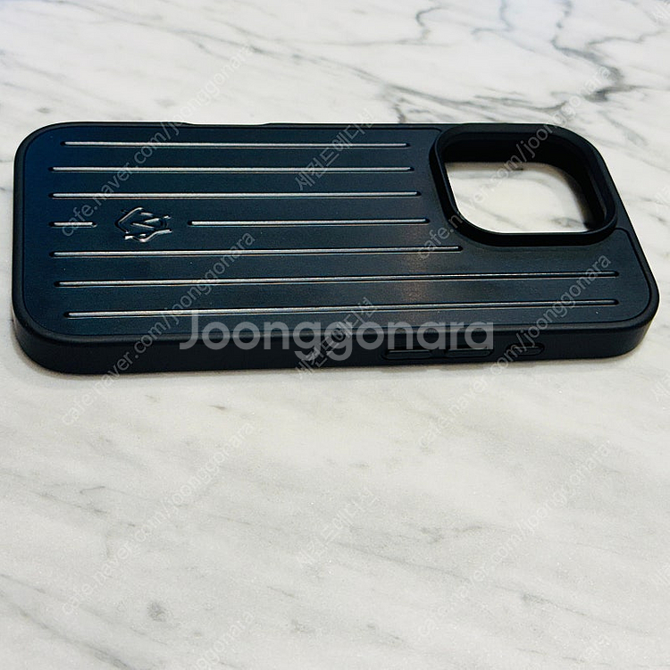 [당일발송] 리모와 iPhone 알루미늄 블랙 실버 케...--3