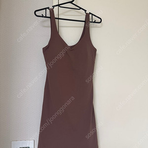 룰루레몬 얼라인 원피스 (사이즈4)