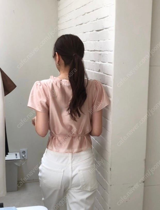 파운더스 비쥬랩 블라우스 파르벵 비코튼 샵보울 르베인 모네마켓 리본빛 얼바닉30 게드 이미지