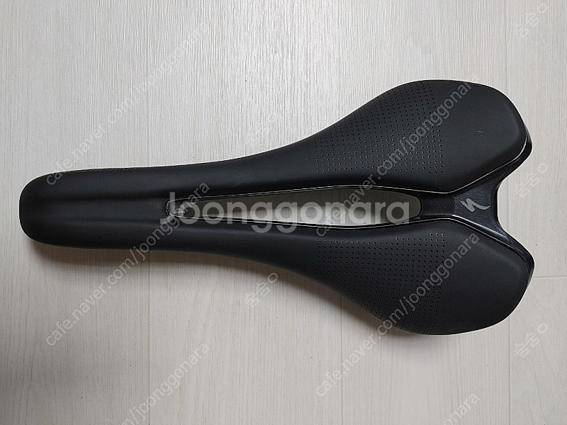 상태상급]] 스페셜라이즈드 로민 에보 143미리 팝니다...--0
