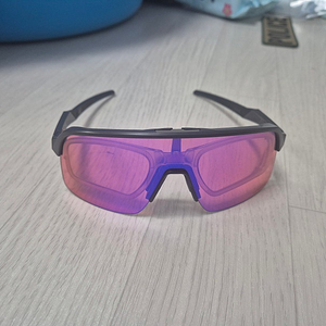 오클리 선글라스 팝니다.