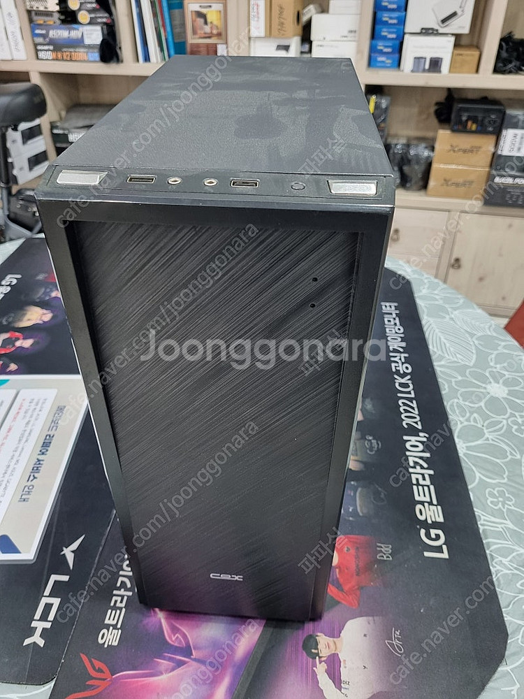 라이젠7 2700, 램16GB, SSD 500GB--3