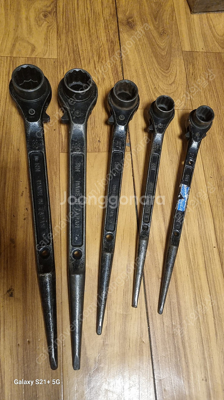 일본산 슈퍼 라쳇 렌치 32부터 17까지 총 5개--0