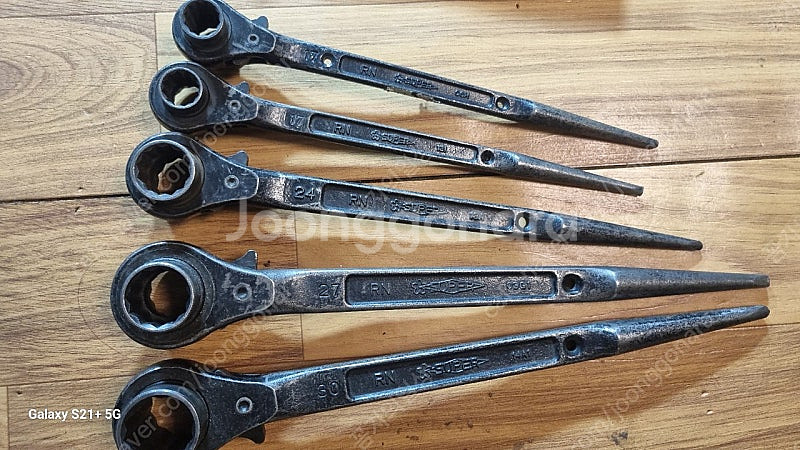 일본산 슈퍼 라쳇 렌치 32부터 17까지 총 5개--2