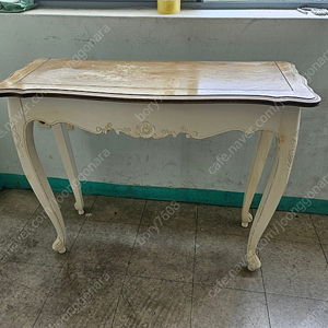 까사미아 카라 콘솔