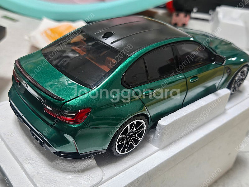 1:18 미챔 F80 M3 맨섬그린 무하자 다이캐스트팝...--6
