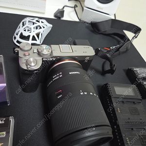 소니 A7C2 카메라 + 탐론 28-200 렌즈 판매합니다