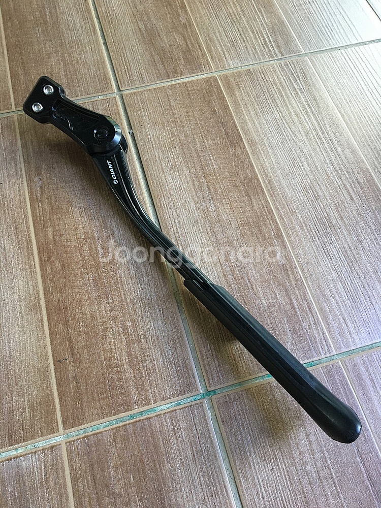 (만원씩) 자전거 용품과 부품.--8