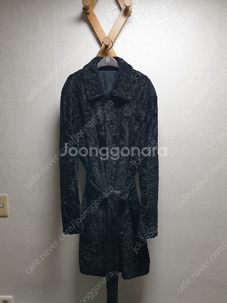 [남105] 워모 페이크퍼 블랙 벨트 롱코트--0