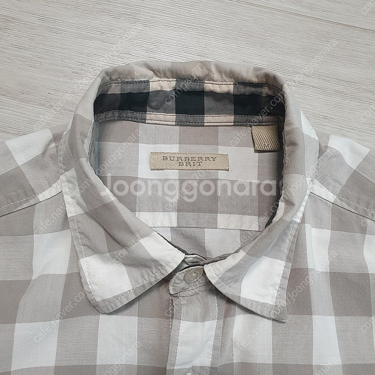 버버리 브릿 체크패턴 반팔 캐주얼 셔츠 M사이즈--2