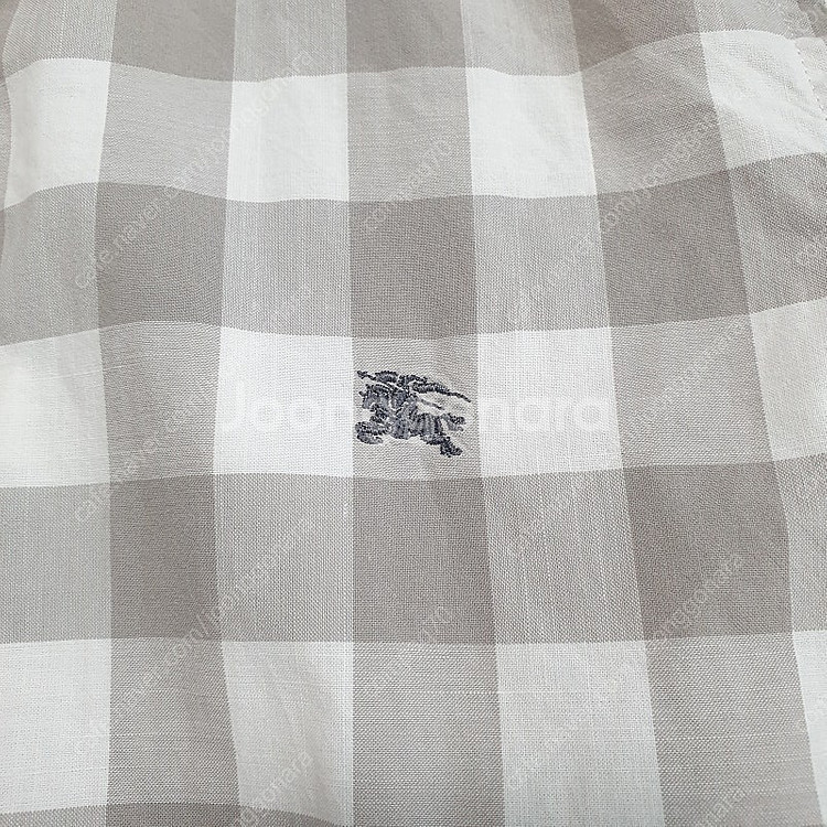 버버리 브릿 체크패턴 반팔 캐주얼 셔츠 M사이즈--4