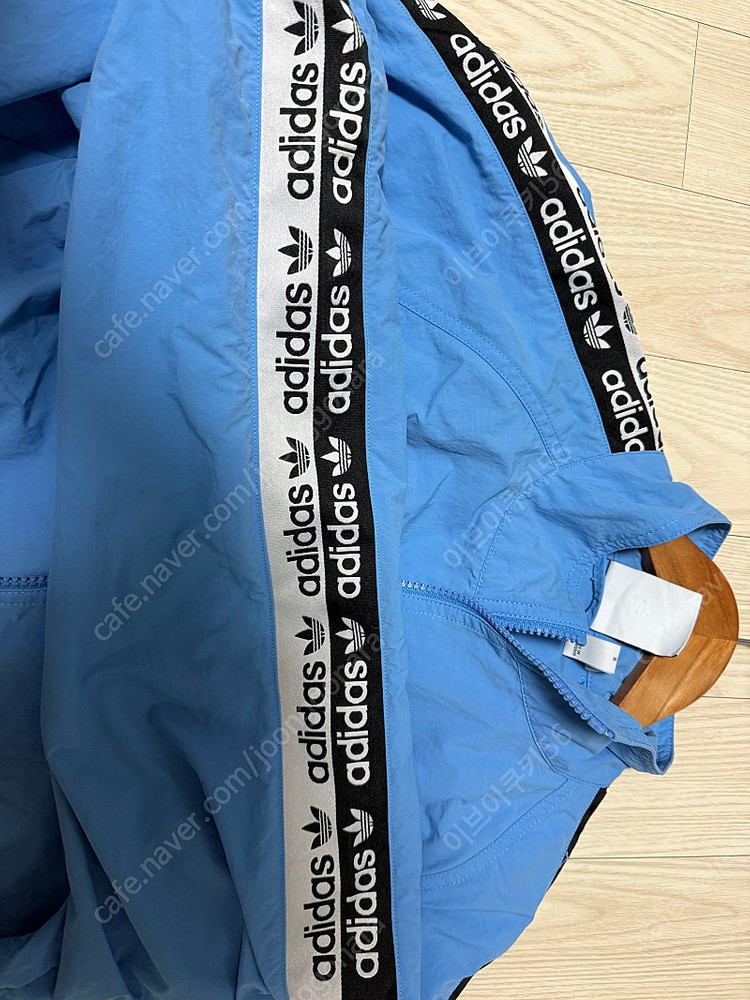 아디다스 바람막이--2