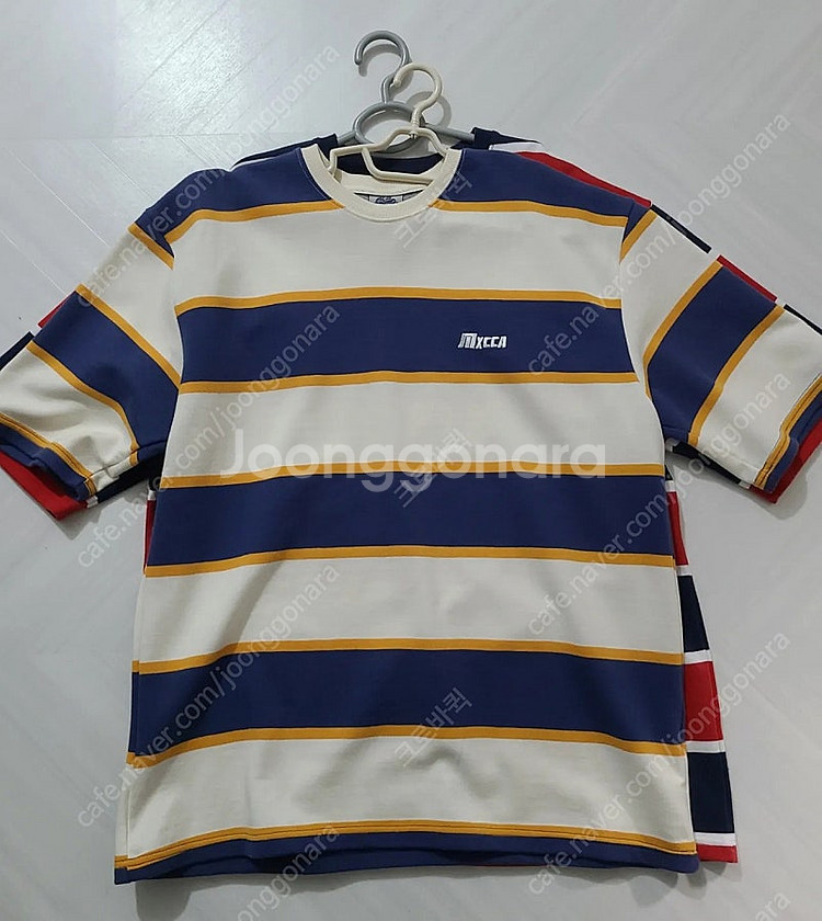 반팔티.셔츠 2xl 팝니다--3