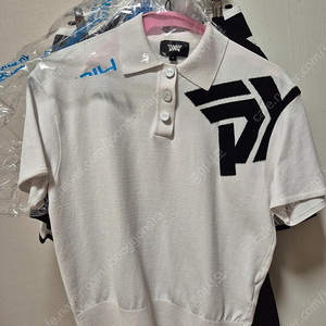 pxg여성 니트반팔.s사이즈