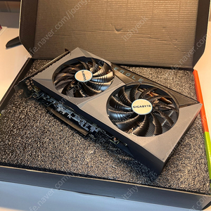 기가바이트 RTX 3060Ti eagle OC 8GB LHR