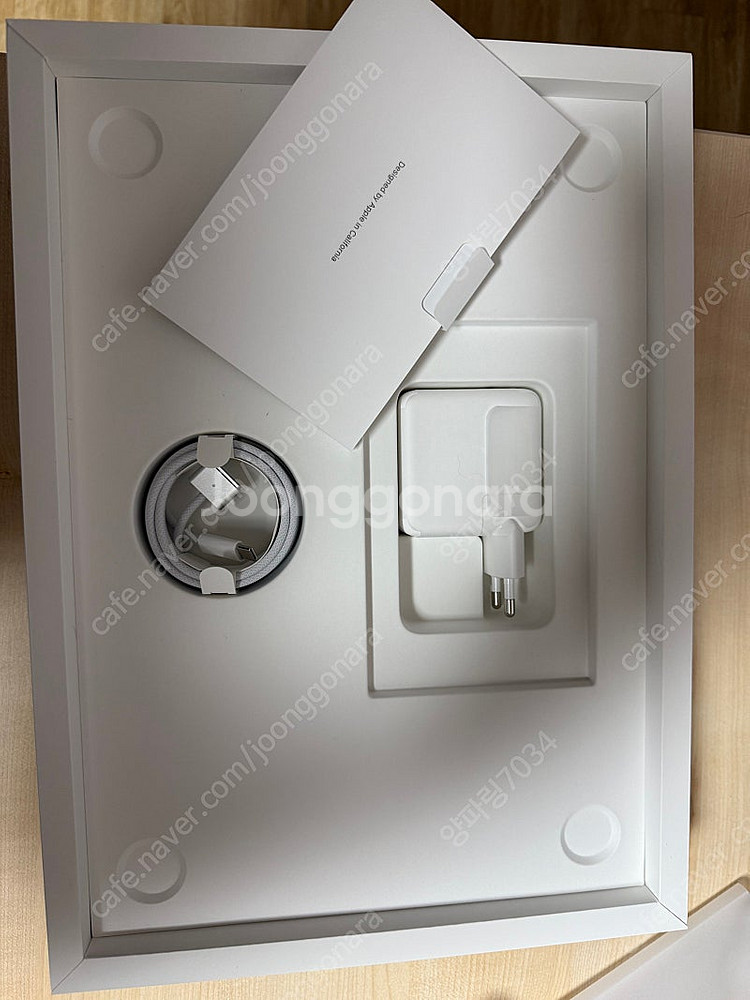 맥북에어 M4 15인치 실버 16GB+512GB--6