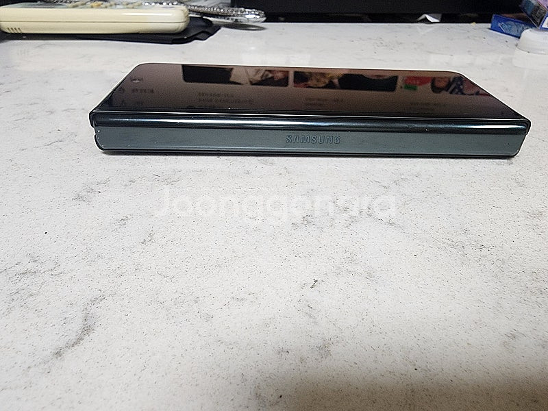 갤럭시 Z플립3 256g--8