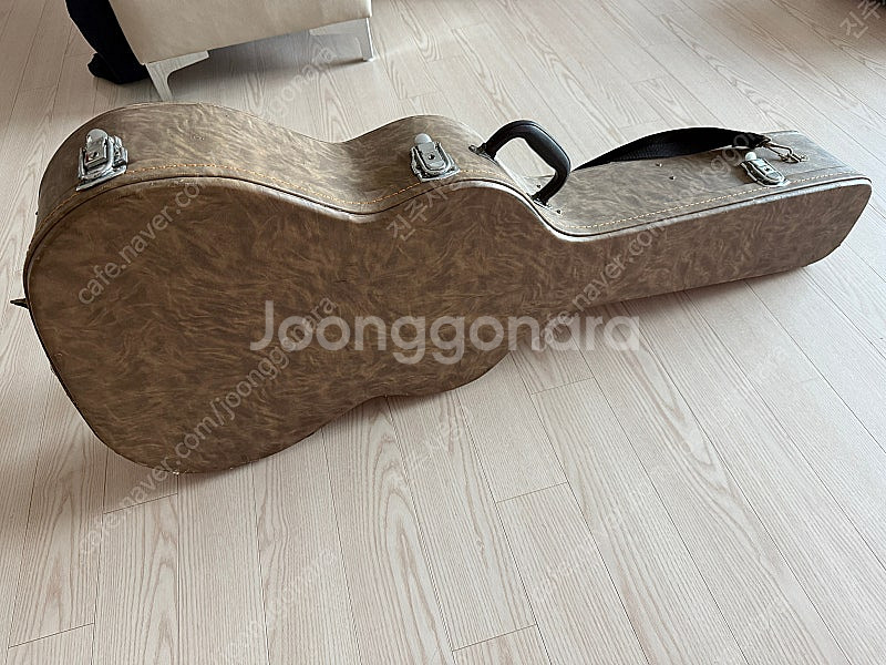어드미라 Admira Virtuoso EC 수제 기타--8