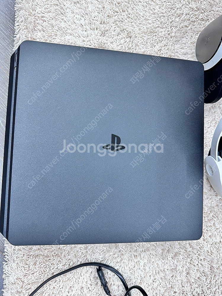 플레이스테이션4 / PS4 판매 합니다. VR하고 스틱...--3