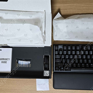 커세어 K70 RGB CORE TKL 무선 적축 (새상품급)