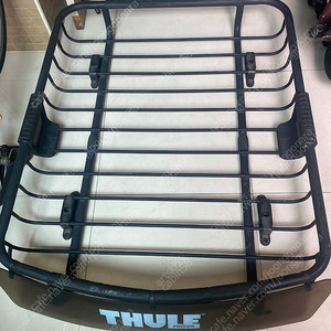 정품 툴레 바스켓 팝니다 이미지