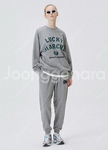 럭키마르쉐 엠블럼 조거 팬츠 사이즈 S--0