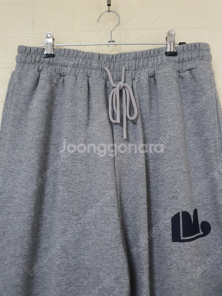 럭키마르쉐 엠블럼 조거 팬츠 사이즈 S--6