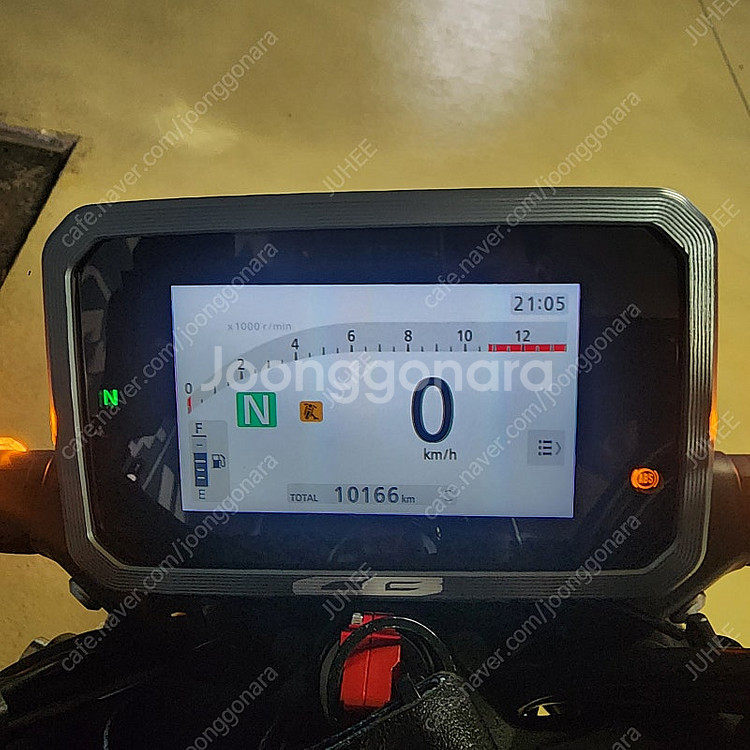 혼다 바이크 24년식 CB125R 화이트 판매--5