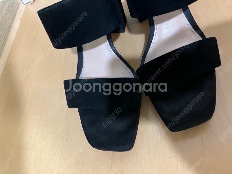 자라(ZARA) 스웨이드 레더 플랫폼 하이힐 샌들--1
