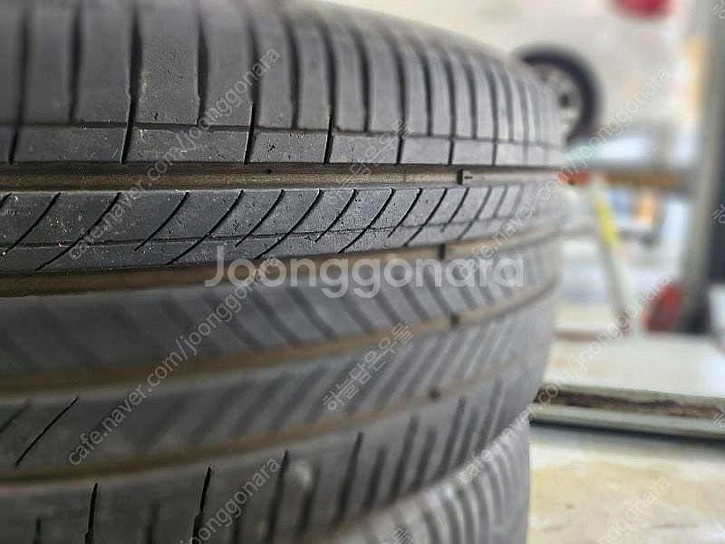 [A급 중고] 한국타이어 215/50R17 벤투스 S2...--2