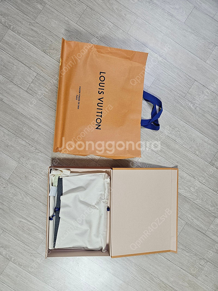 루이비통 클러치백 가방 M62903 팝니다--4
